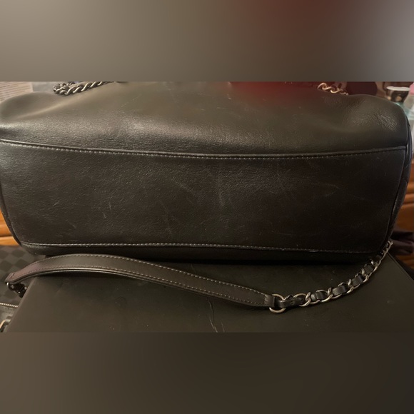 COPY - Calfskin Chain 20s Signature Hobo Black. - Picture 7 of 15